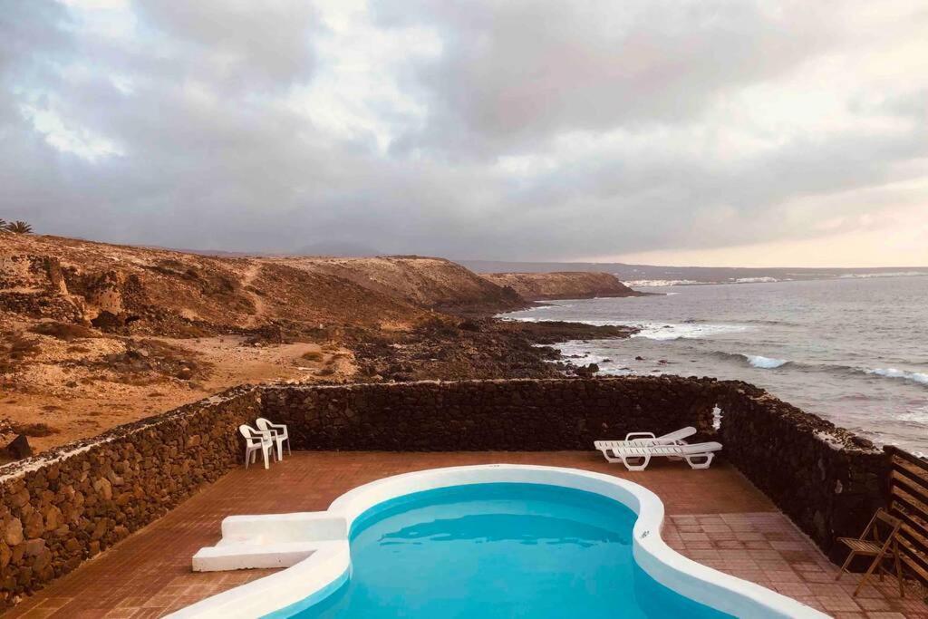 Playa Marina Ocean View Eco Bungalow Arrieta  Exterior foto